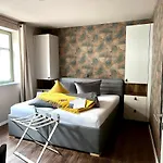 Altstadtpension Am Dom 3*