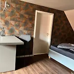 Altstadtpension Am Dom بيت ضيافة إرفورت