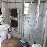 بيت ضيافة Altstadtpension Am Dom