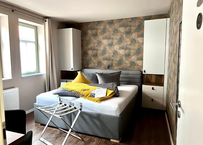 Altstadtpension Am Dom 3*